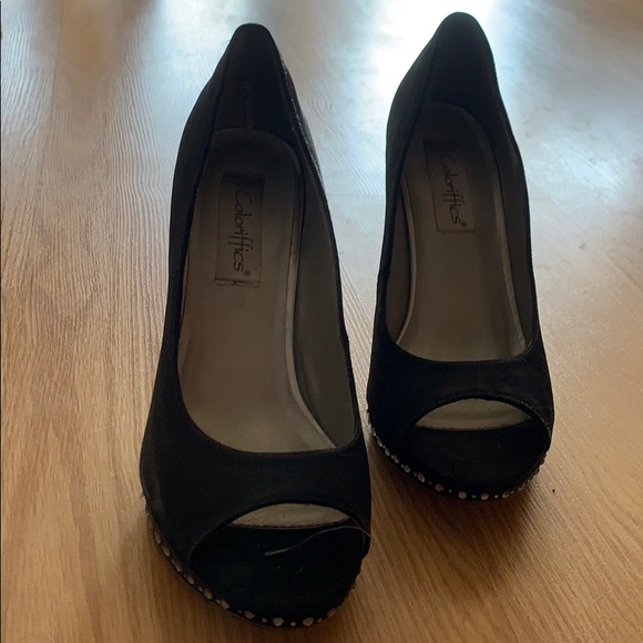 Black Heels - Picture 4 of 9